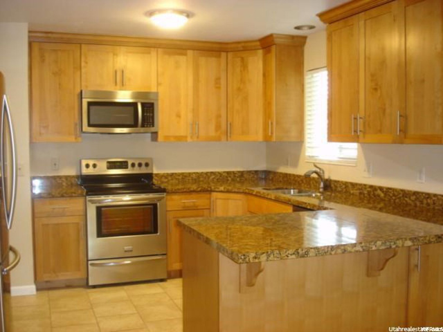722 E Snowcreek Cir, Layton, UT 84040 — photo 7