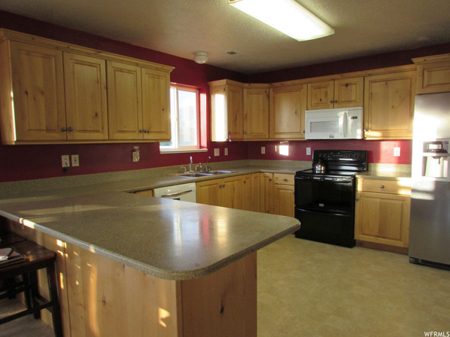 333 W 3400 S, Nibley, UT 84321 — photo 7