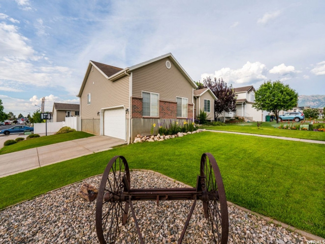 2672 W 4050 S, Roy, UT 84067 — photo 3