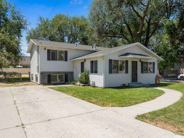 130 E 8000 S, Sandy, UT 84070 — photo 2