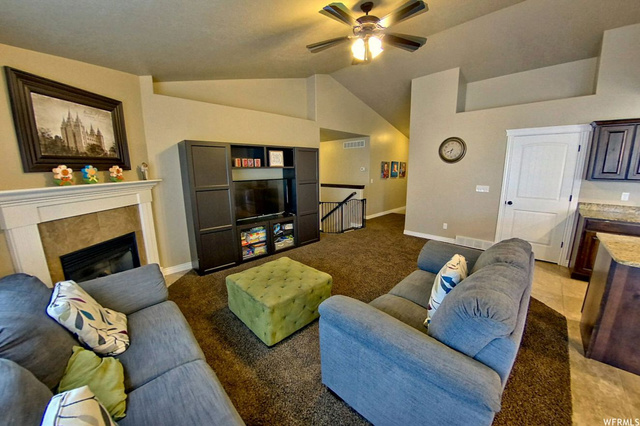 1038 E Mountain Shadow Dr N, Layton, UT 84040 — photo 3