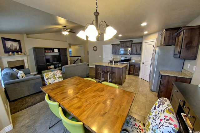 1038 E Mountain Shadow Dr N, Layton, UT 84040 — photo 7