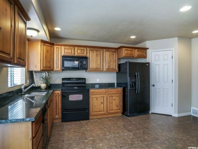 1771 W 5050 S, Roy, UT 84067 — photo 11