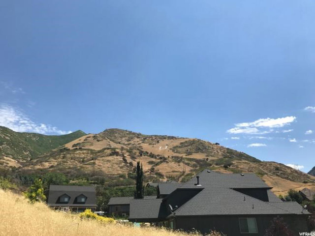 2836 E Bybee Dr #17-A, Uintah, UT 84403 — photo 2