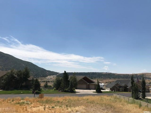 2836 E Bybee Dr #17-A, Uintah, UT 84403 — photo 4