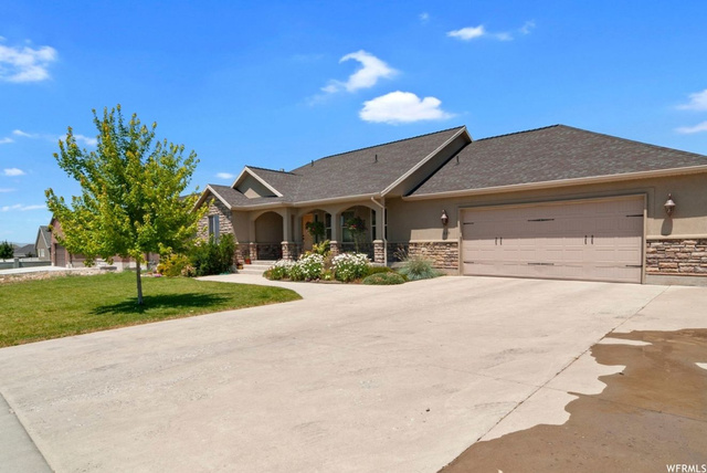 639 E 590 N, Smithfield, UT 84335 — photo 5
