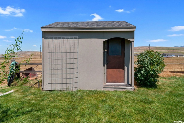 639 E 590 N, Smithfield, UT 84335 — photo 12