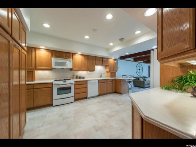245 S 300 E, Bountiful, UT 84010 — photo 11