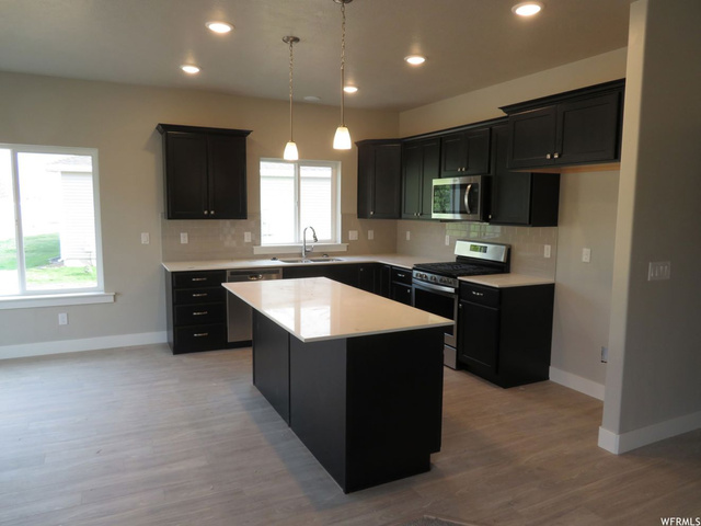 459 S 400 E, Hyrum, UT 84319 — photo 6