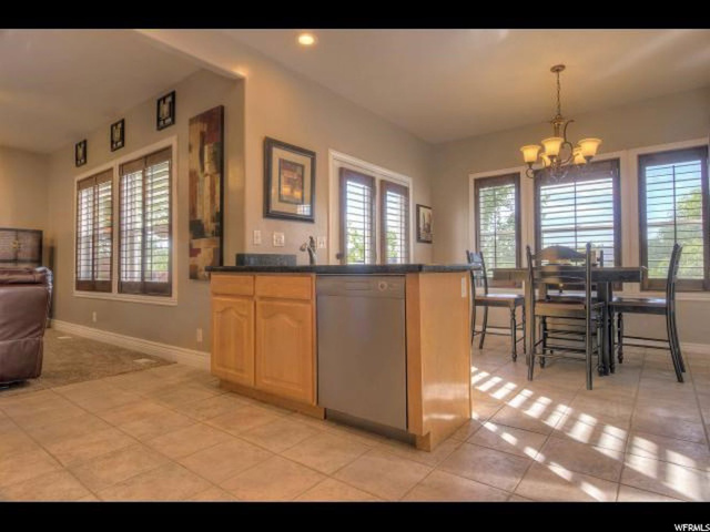 2085 E Elderberry Way, Sandy, UT 84092 — photo 9