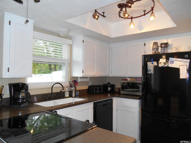 721 E Gables St, Midvale, UT 84047 — photo 3