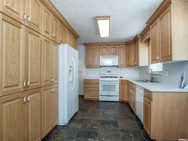 1273 N 1200 E, Layton, UT 84040 — photo 6