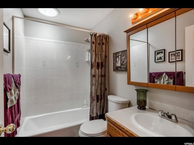 1208 N 100 W, Layton, UT 84041 — photo 11
