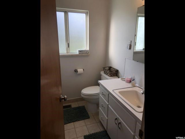 873 E Sr 72, Fremont, UT 84747 — photo 12