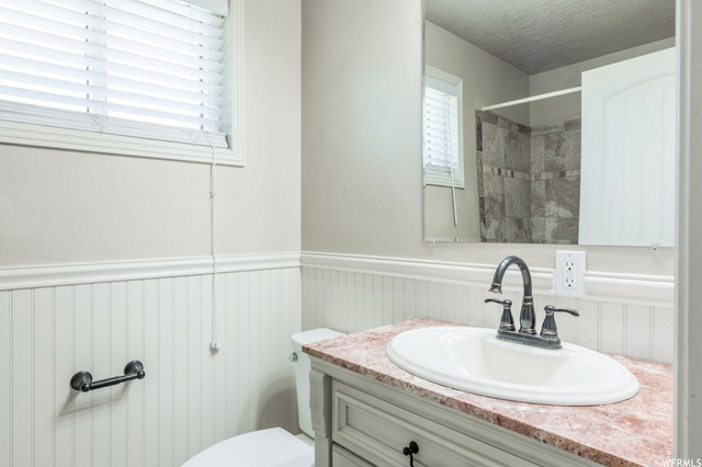 9142 S 400 E, Sandy, UT 84070 — photo 11