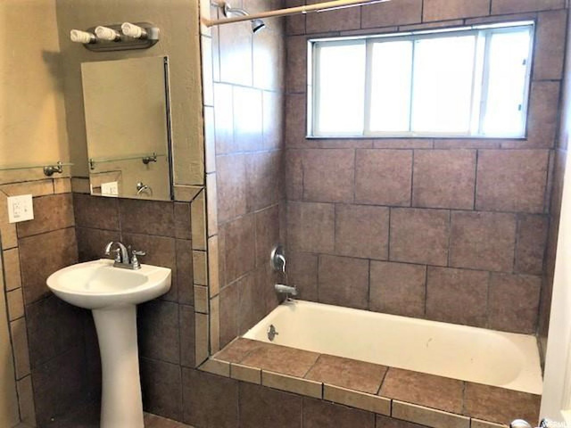 156 W 400 N, Logan, UT 84321 — photo 6