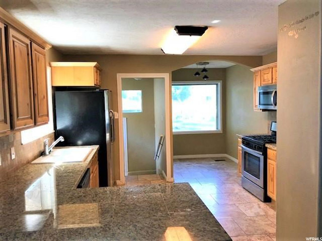 156 W 400 N, Logan, UT 84321 — photo 3