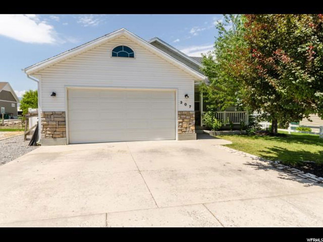 307 N Arts Pl E, Providence, UT 84332 — photo 2