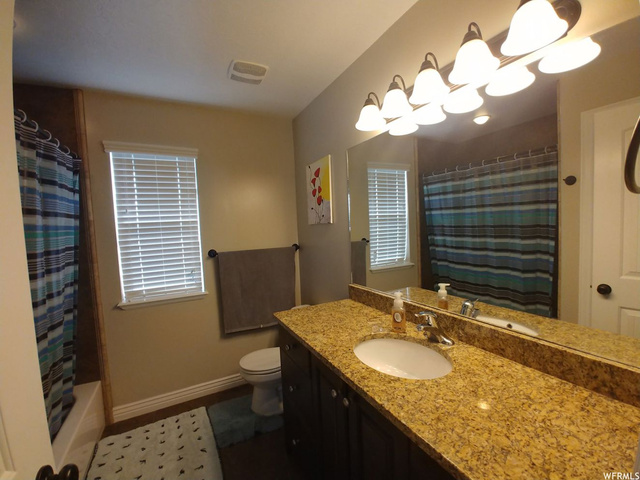 915 W Willowbrook Ln, Pleasant View, UT 84404 — photo 10