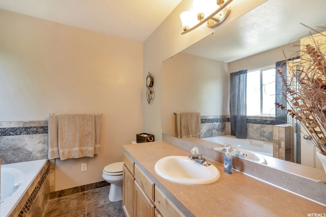 1860 S 650 E, Clearfield, UT 84015 — photo 10