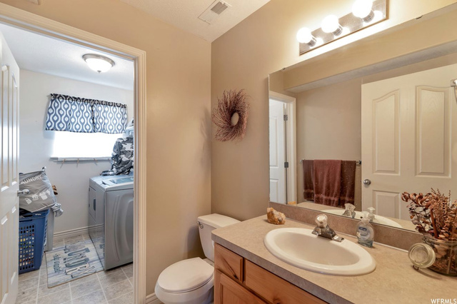 1860 S 650 E, Clearfield, UT 84015 — photo 7