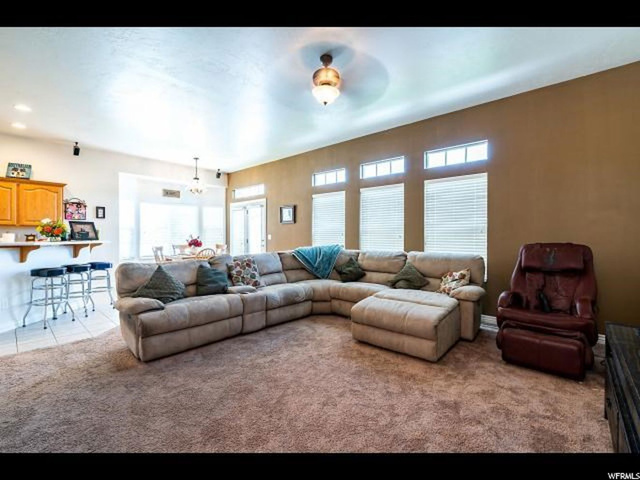 1268 N 1185 W, Clinton, UT 84015 — photo 4