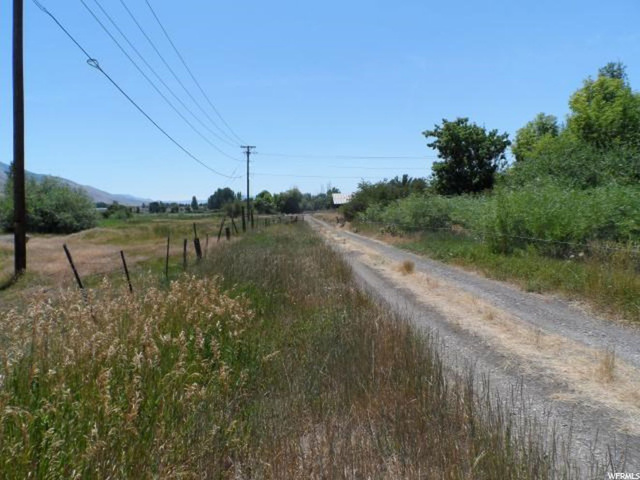 300 S 100 W, Millville, UT 84326 — photo 4