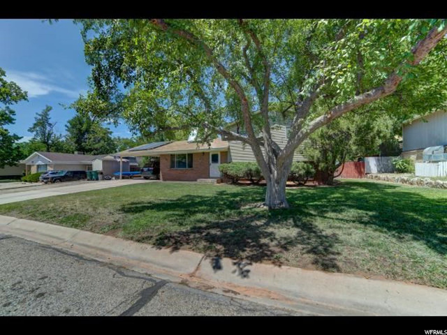 400 Marcus Ct N, Moab, UT 84532 — photo 2