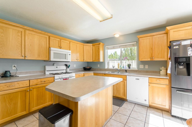 201 E 620 S, Smithfield, UT 84335 — photo 10