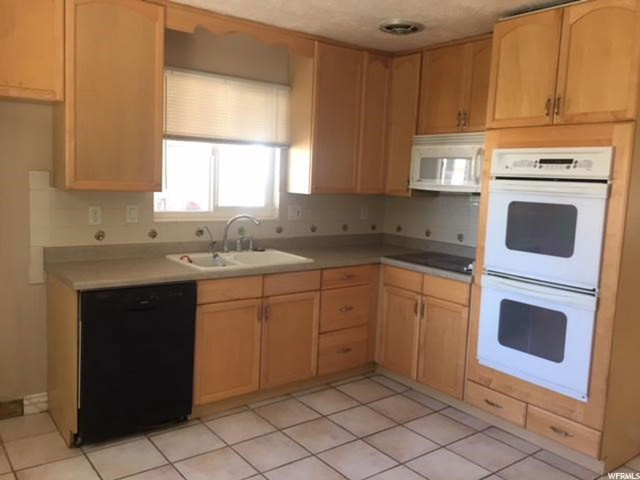 351 E Mountain View Dr., Sandy, UT 84070 — photo 7