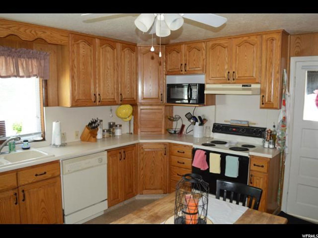 196 E 300 S, Logan, UT 84321 — photo 3
