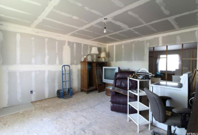 6811 W Old Modena Rd, Modena, UT 84753 — photo 5