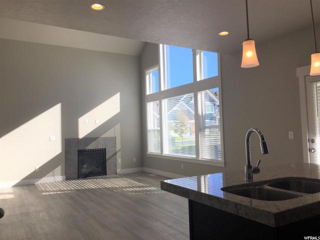 9245 S Ashbourne Ln E, Sandy, UT 84094 — photo 9