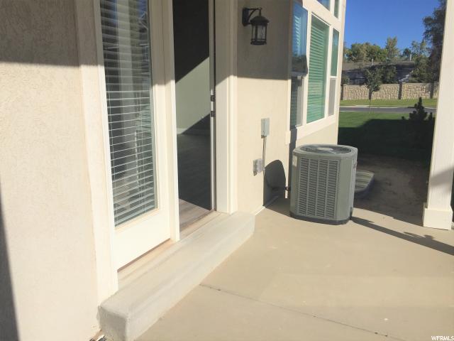 9245 S Ashbourne Ln E, Sandy, UT 84094 — photo 5