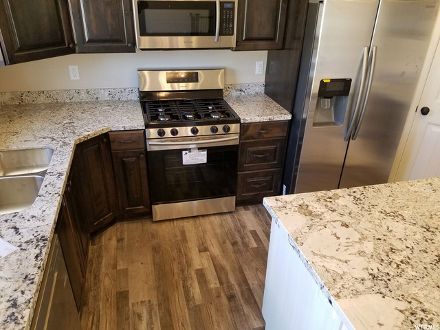 902 S 270 E, Nephi, UT 84648 — photo 5