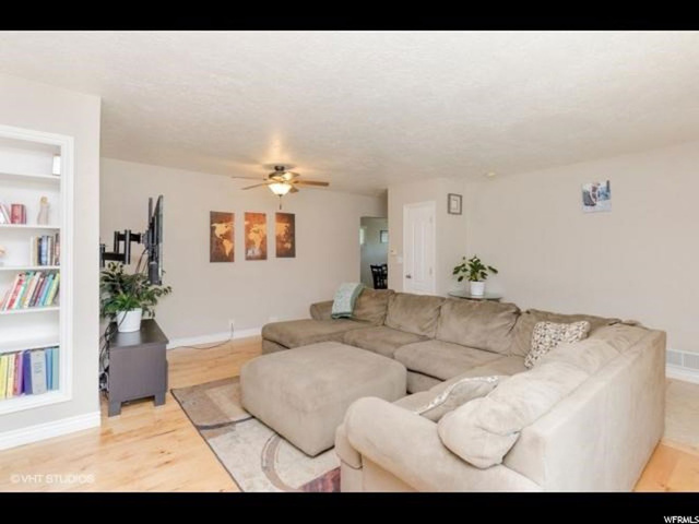 353 E Montgomery Dr, Sandy, UT 84070 — photo 5