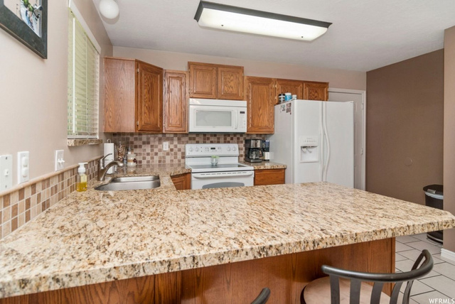 5927 S 4075 W, Roy, UT 84067 — photo 5