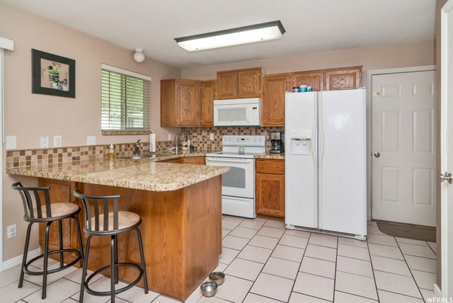 5927 S 4075 W, Roy, UT 84067 — photo 6