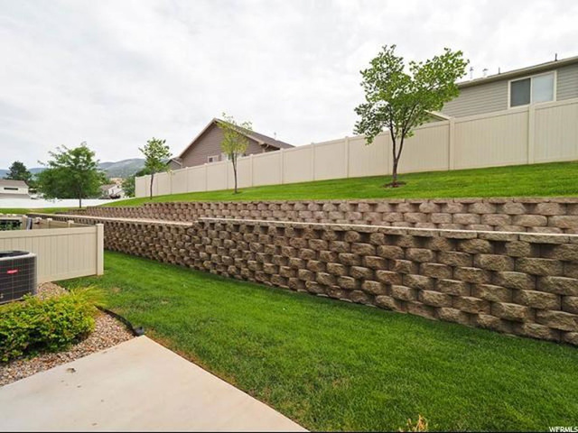 698 N 255 W, Centerville, UT 84014 — photo 3