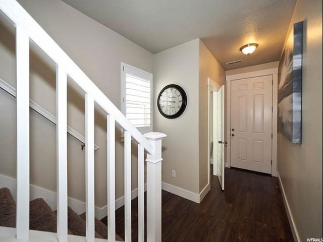 698 N 255 W, Centerville, UT 84014 — photo 4