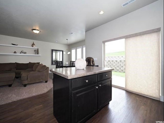 698 N 255 W, Centerville, UT 84014 — photo 7