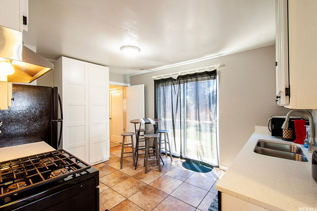 15 Ronald Ave, Layton, UT 84041 — photo 8