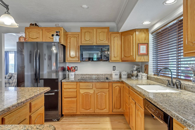 1786 Beus Dr, Ogden, UT 84403 — photo 11