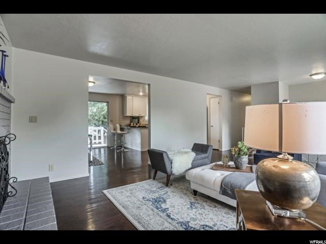 863 E Cedar Terrace Dr, Sandy, UT 84094 — photo 3