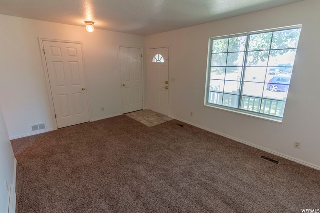 171 S 1250 W, Clearfield, UT 84015 — photo 4