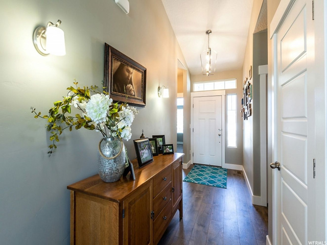 290 E Highgate Ct E, Stansbury Park, UT 84074 — photo 3