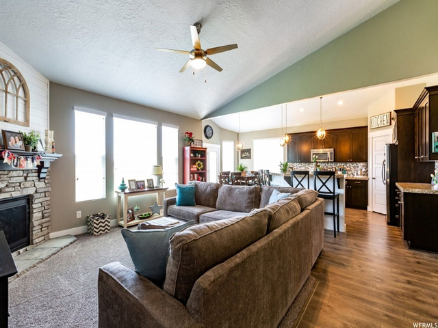 290 E Highgate Ct E, Stansbury Park, UT 84074 — photo 10