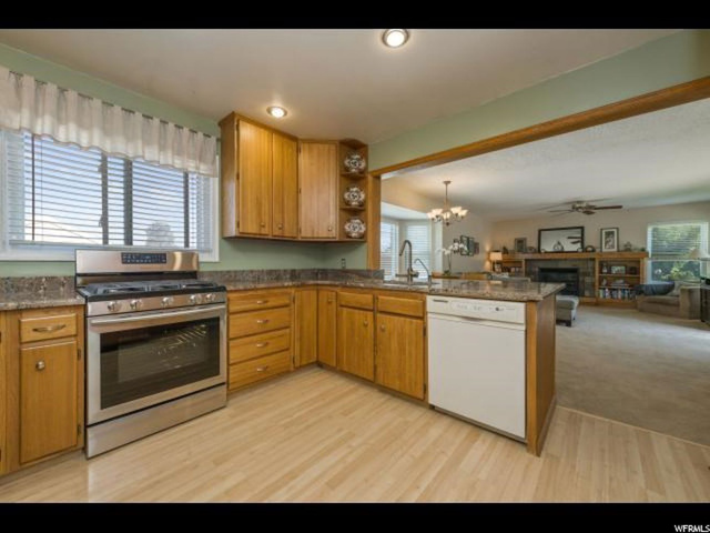 2761 E Delsa Dr, Holladay, UT 84124 — photo 7