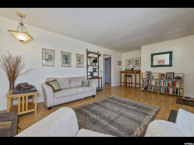 2761 E Delsa Dr, Holladay, UT 84124 — photo 5
