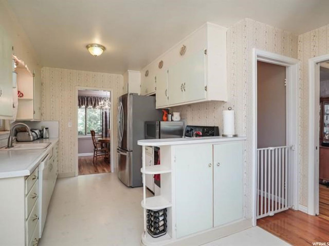 1324 E Kingston Dr, Ogden, UT 84403 — photo 7